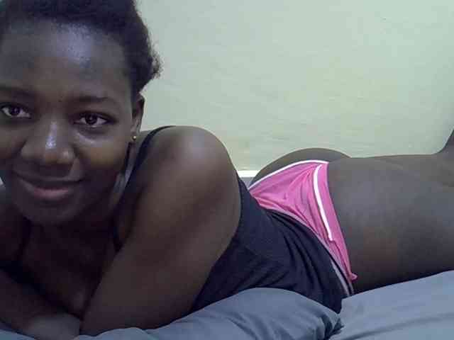 Sexydee14 webcam