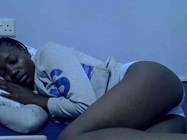 Sexydee14 webcam