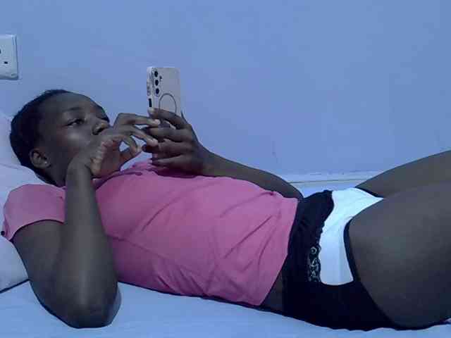 Sexydee14 webcam