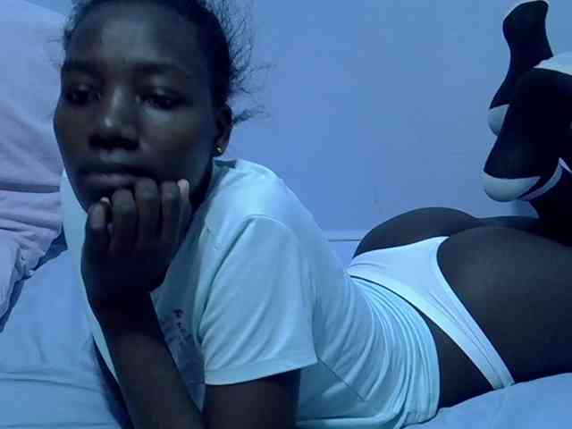 Sexydee14 webcam