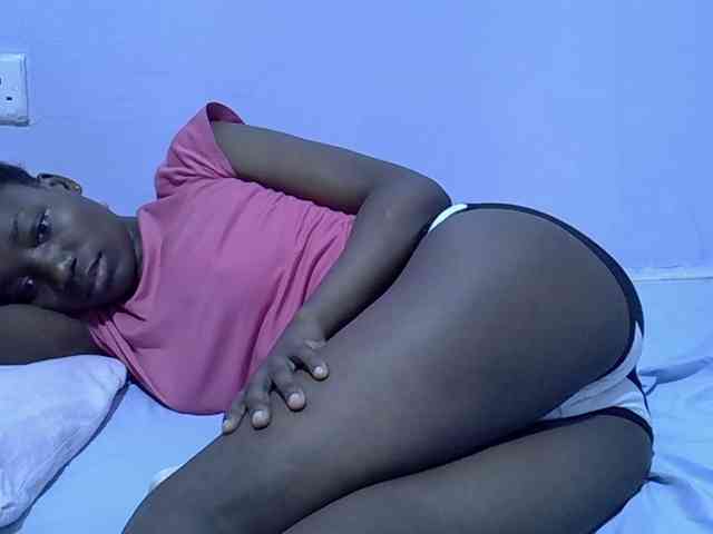 Sexydee14 webcam