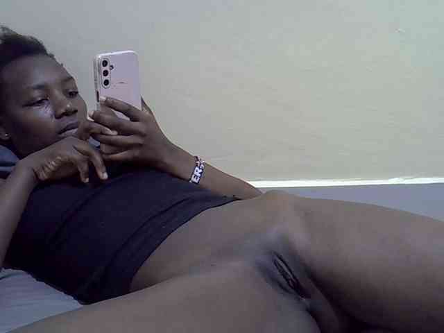 Sexydee14 webcam