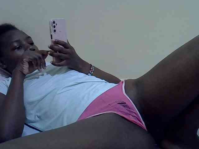 Sexydee14 webcam