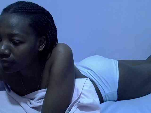 Sexydee14 webcam