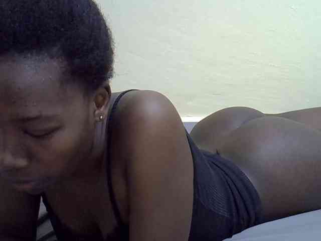Sexydee14 webcam