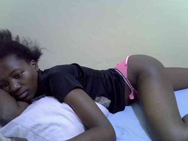 Sexydee14 webcam