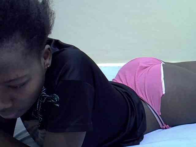 Sexydee14 webcam