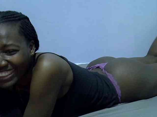 Sexydee14 webcam