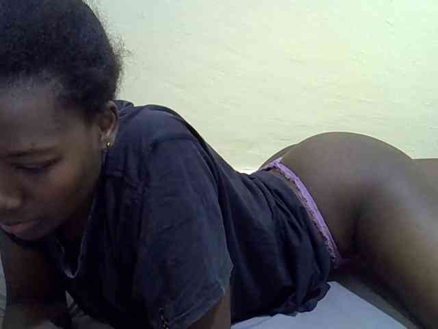 Sexydee14 webcam