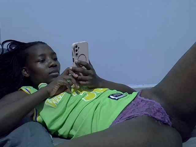 Sexydee14 webcam
