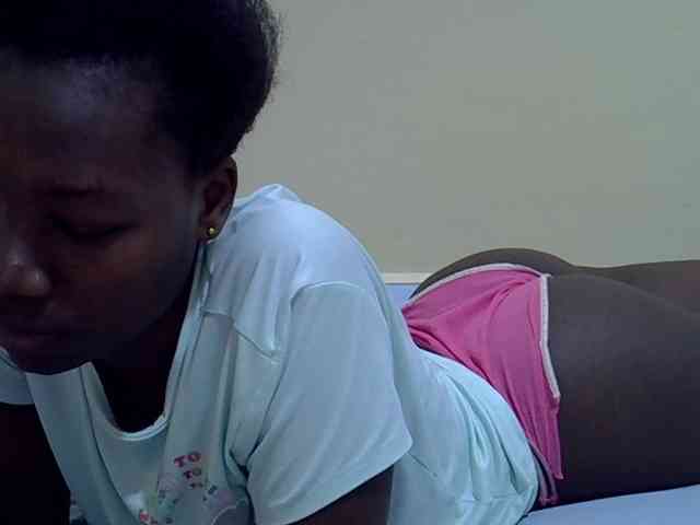 Sexydee14 webcam