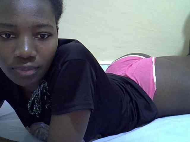 Sexydee14 webcam