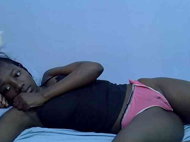 Sexydee14 webcam