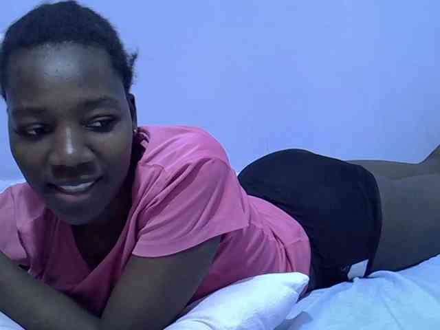 Sexydee14 webcam