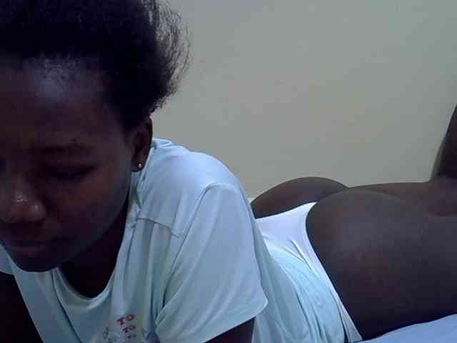 Sexydee14 webcam