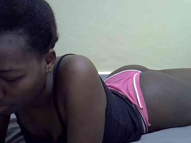 Sexydee14 webcam