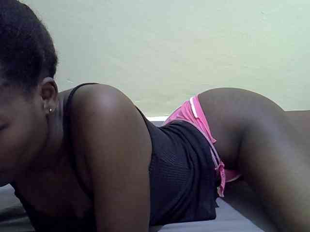 Sexydee14 webcam