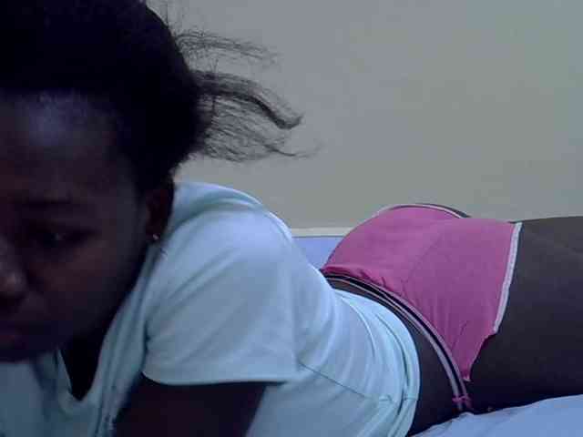 Sexydee14 webcam