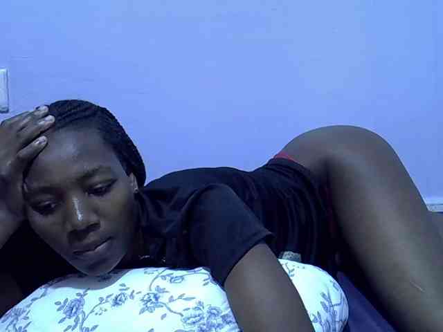Sexydee14 webcam