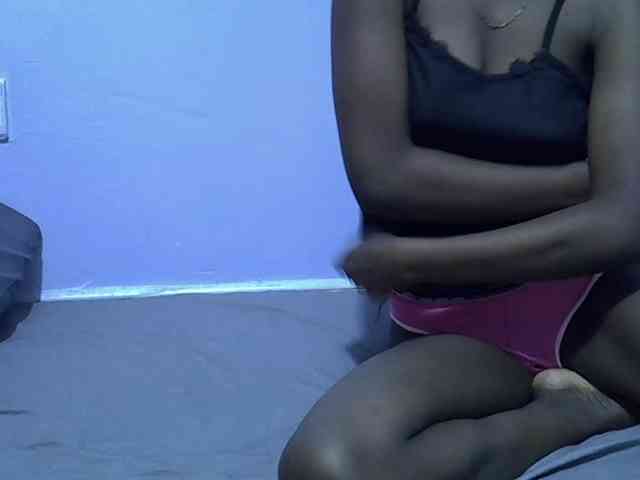 Sexydee14 webcam