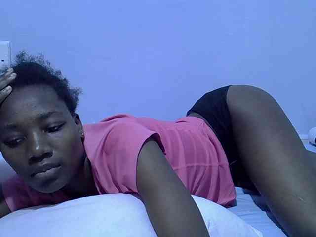 Sexydee14 webcam