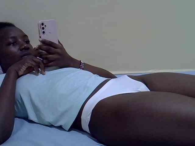 Sexydee14 webcam