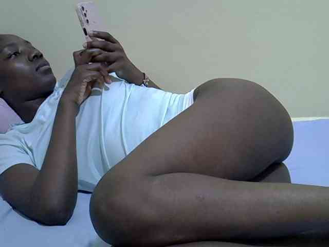 Sexydee14 webcam