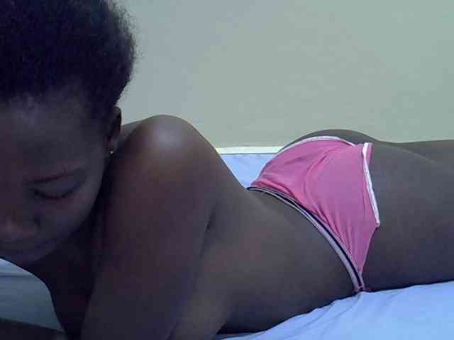 Sexydee14 webcam