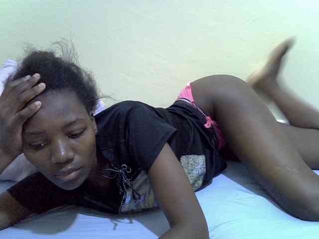 Sexydee14 webcam