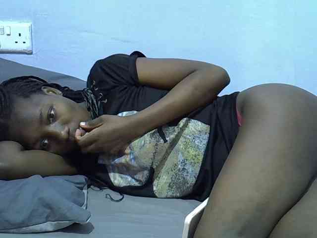 Sexydee14 webcam