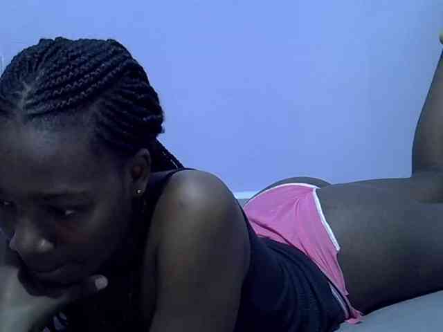 Sexydee14 webcam