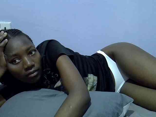Sexydee14 webcam