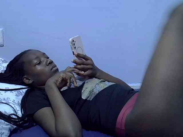 Sexydee14 webcam