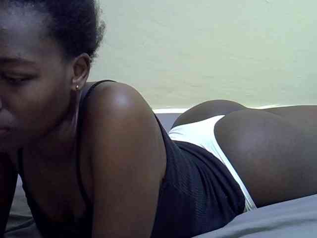 Sexydee14 webcam