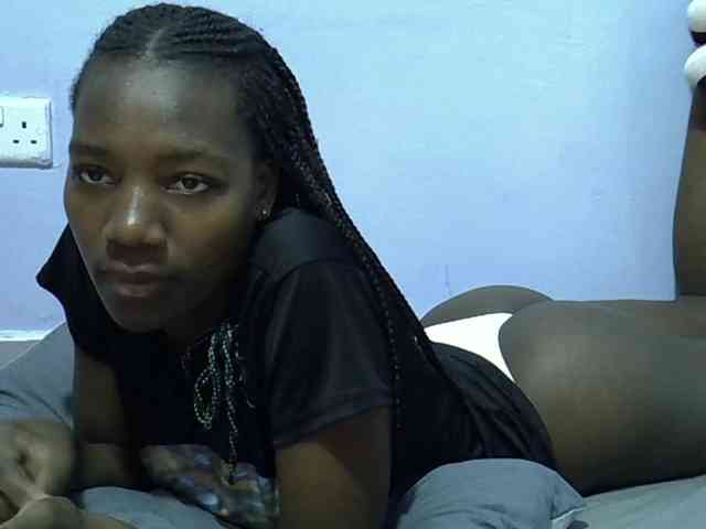 Sexydee14 webcam