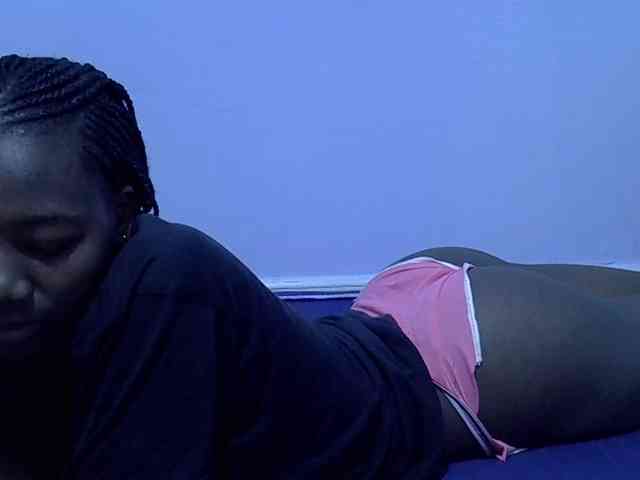 Sexydee14 webcam