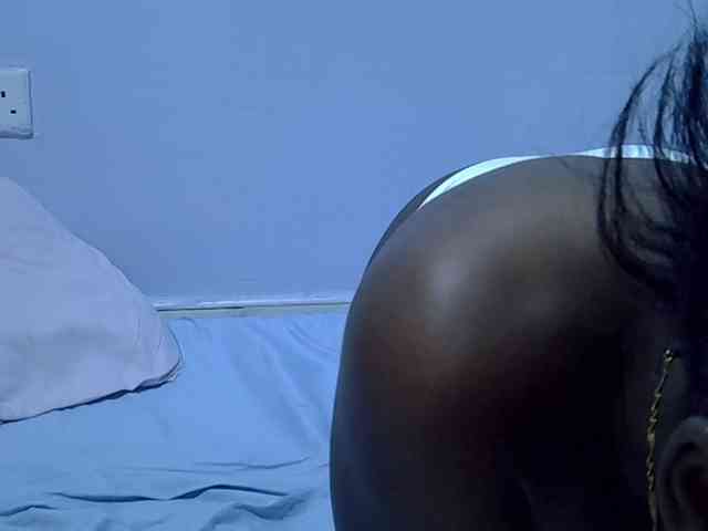 Sexydee14 webcam