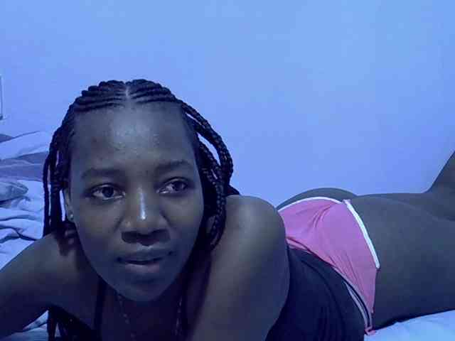 Sexydee14 webcam