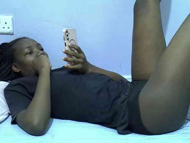 Sexydee14 webcam