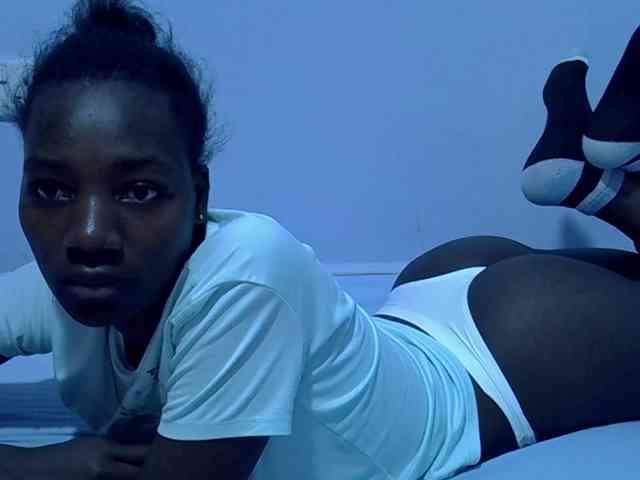 Sexydee14 webcam