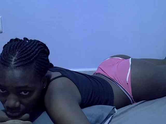 Sexydee14 webcam