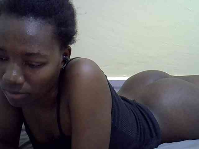 Sexydee14 webcam