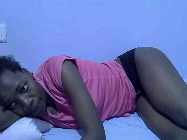 Sexydee14 webcam