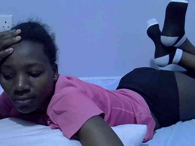 Sexydee14 webcam
