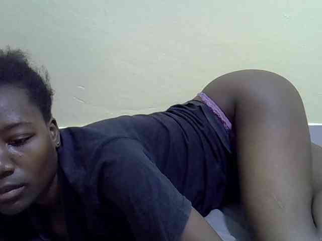 Sexydee14 webcam