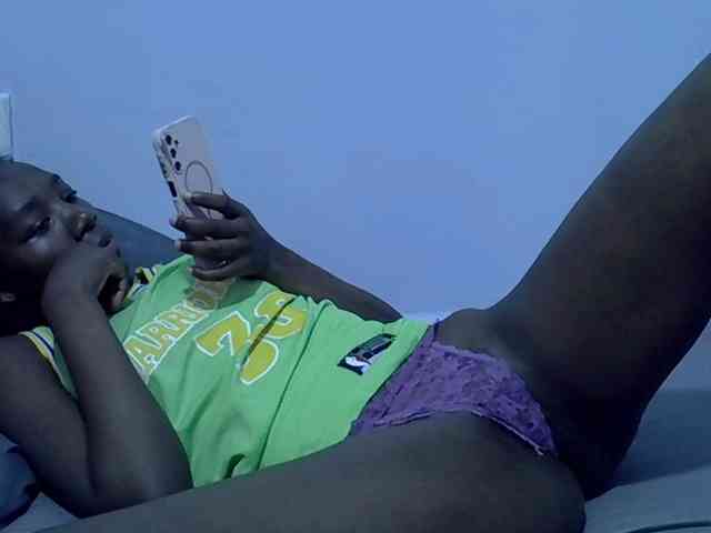 Sexydee14 webcam