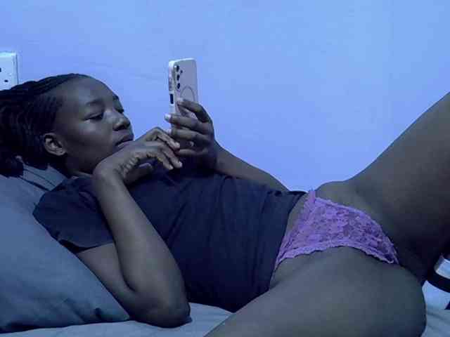 Sexydee14 webcam