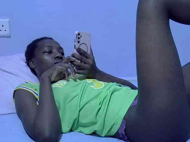 Sexydee14 webcam