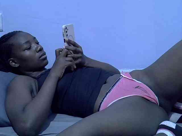 Sexydee14 webcam