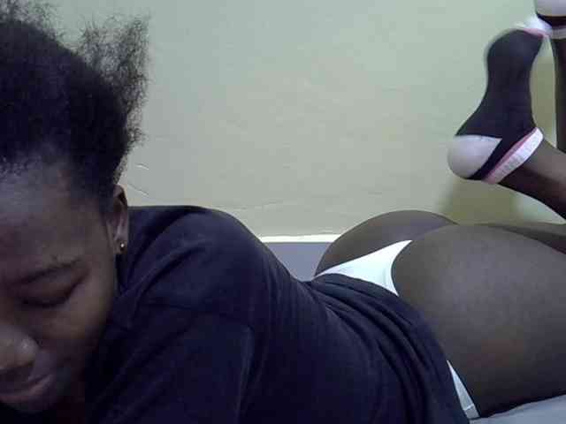 Sexydee14 webcam